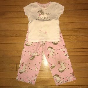 Carter’s pajamas for a girl 4